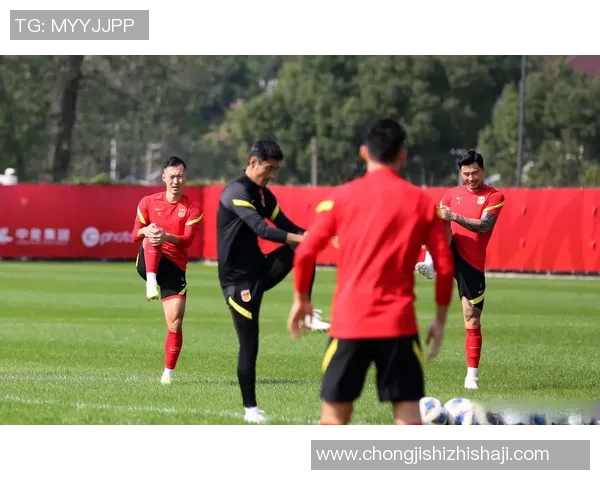 足球明星精彩转场踢球瞬间集锦视频回顾与分析