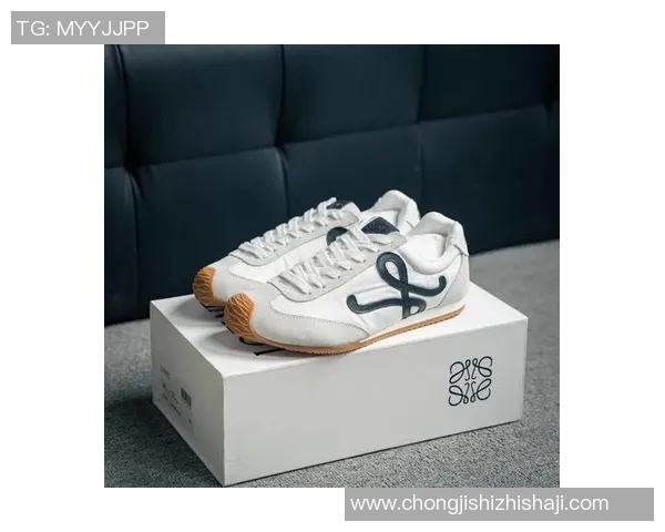 足球明星场外时尚鞋履大盘点你不知道的潮流选择与搭配技巧 足球明星场外时尚鞋履大盘点你不知道的潮流选择与搭配技巧